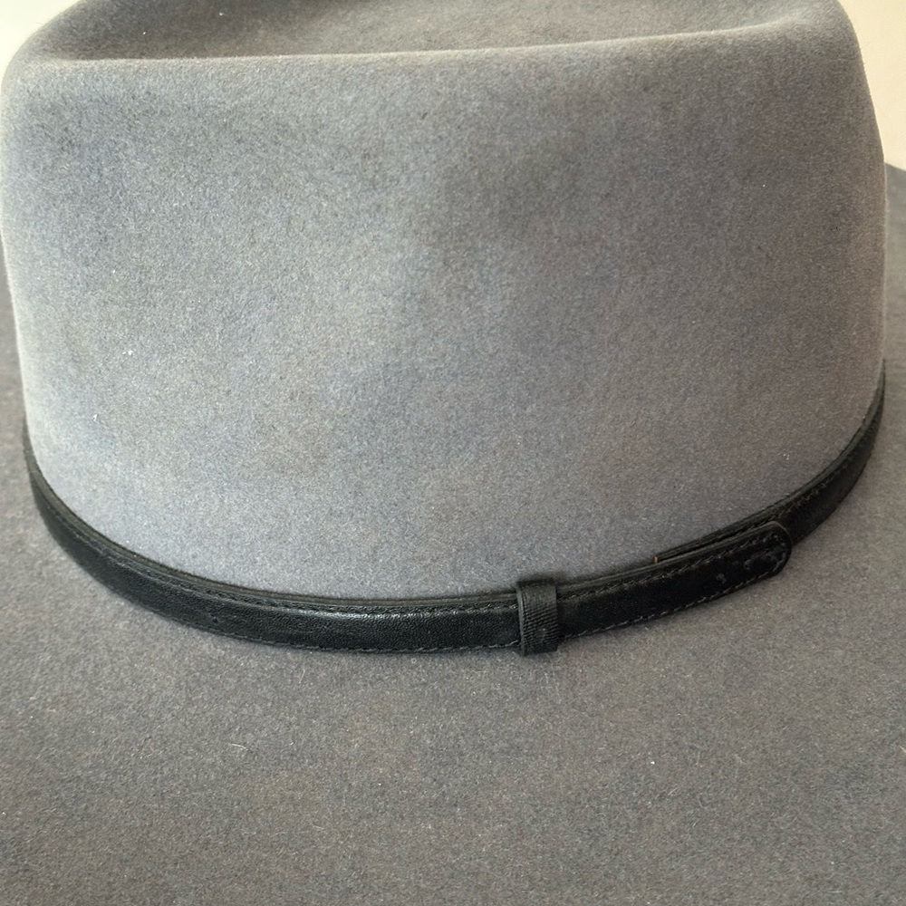 AKUBRA x R.M.WILLIAMS Charcoal Hat - Picture 14 of 15